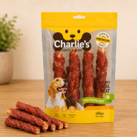 חטיף צ`רליז רול בקר עטוף בשר ברווז 180 גרם Charlie's